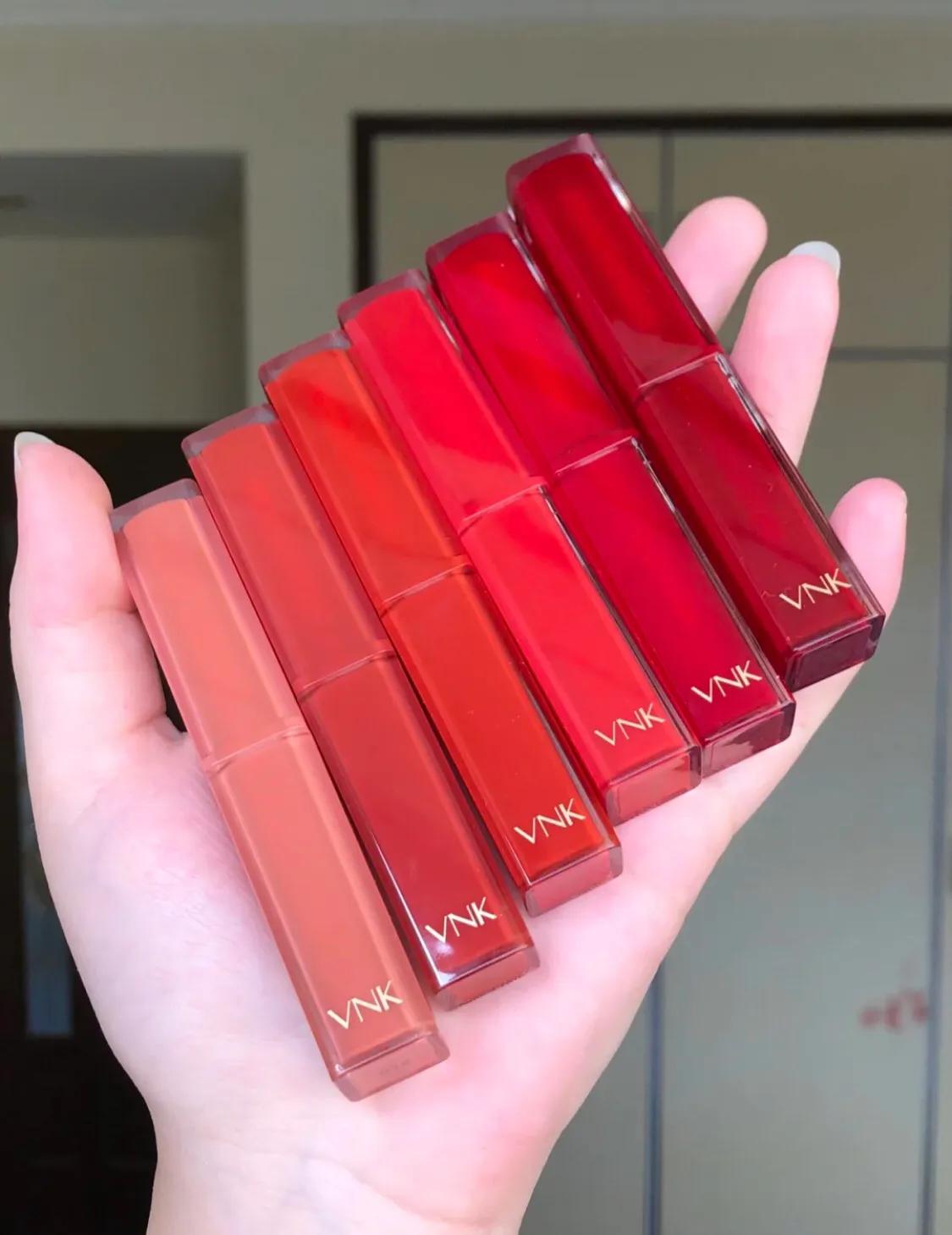 阿玛尼圣罗兰迪奥哪个口红好用呢 (阿玛尼的粉底最好迪奥的口红最好)