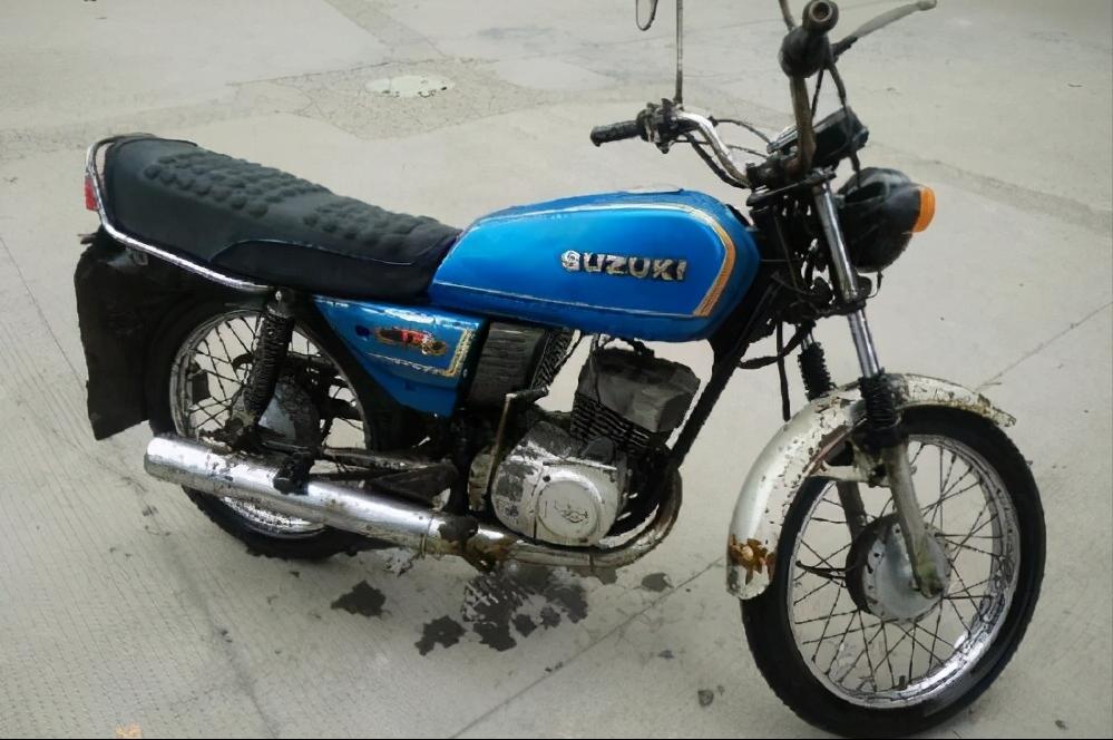 名下有报废摩托车影响出售小车吗,名下有报废摩托车还可以买新车吗