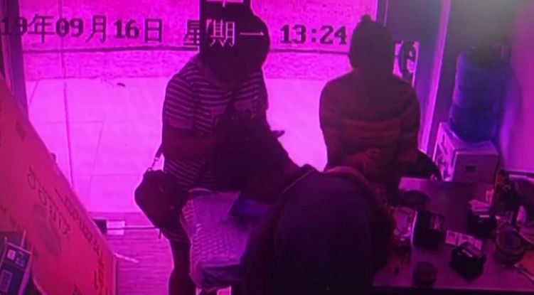 网购笔记本电脑第一次开机,大一生