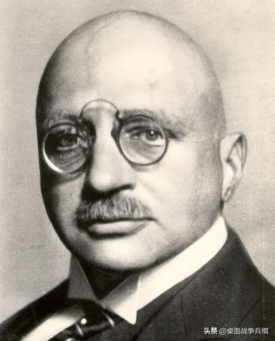 彩色炮弹射击:德国人打开的潘多拉魔盒,一战最恐怖的*器武**