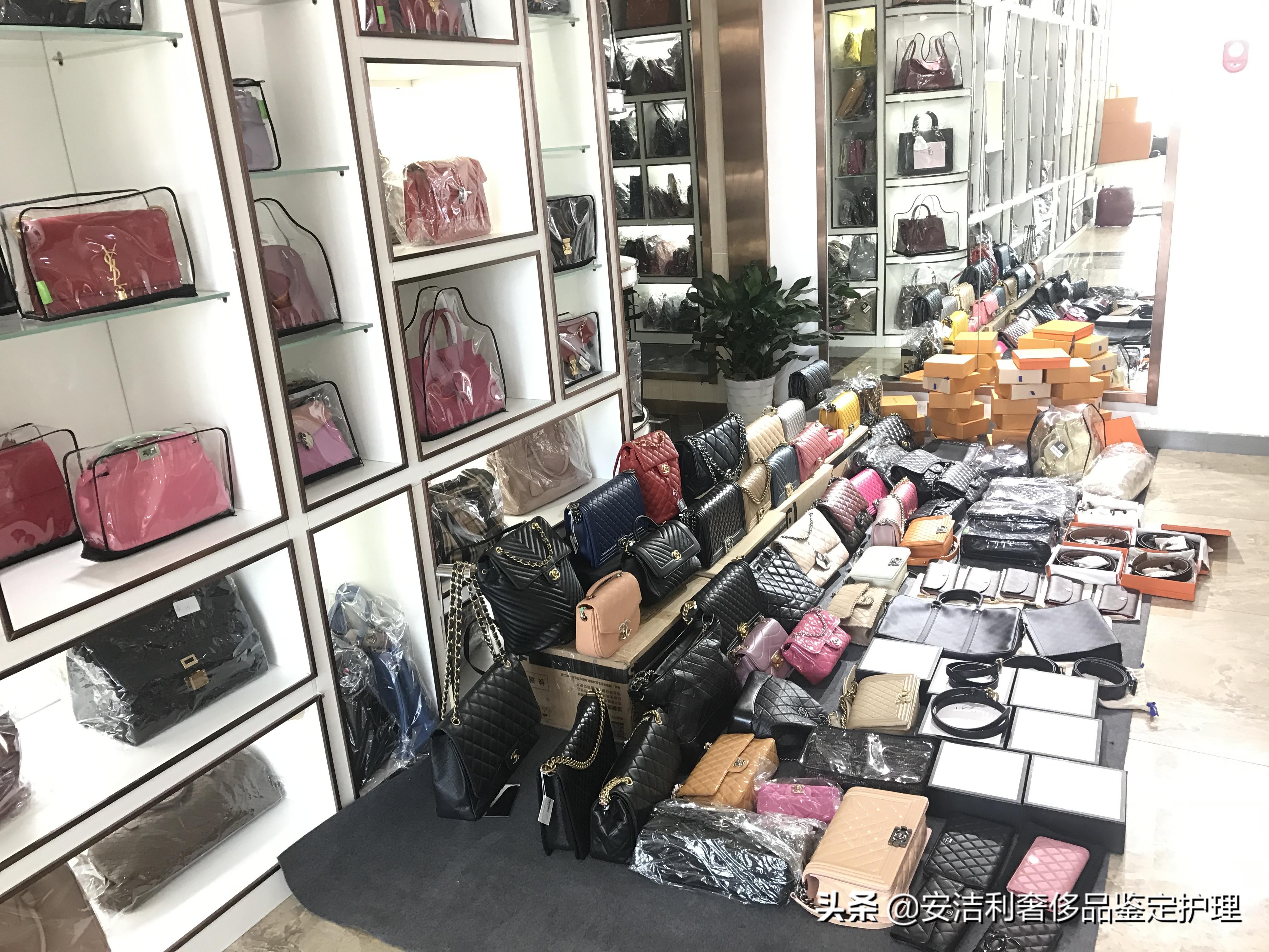 专业人才是香饽饽与奢侈包打交道奢侈品鉴定师练就“火眼金睛”