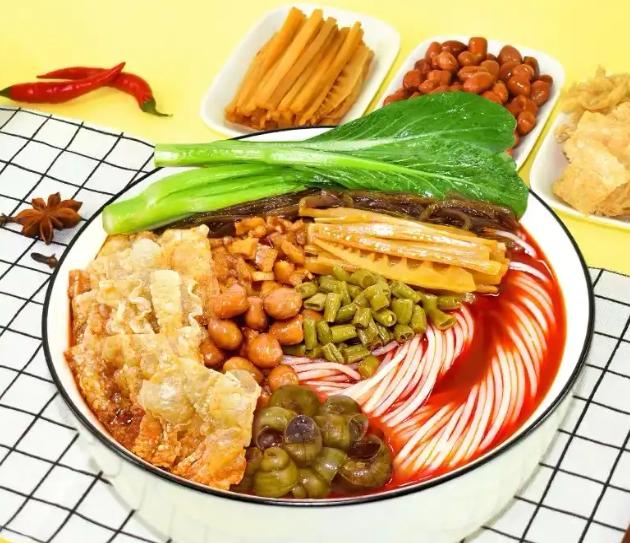 柳州螺蛳粉为什么好臭,柳州螺蛳粉臭为什么还有人吃