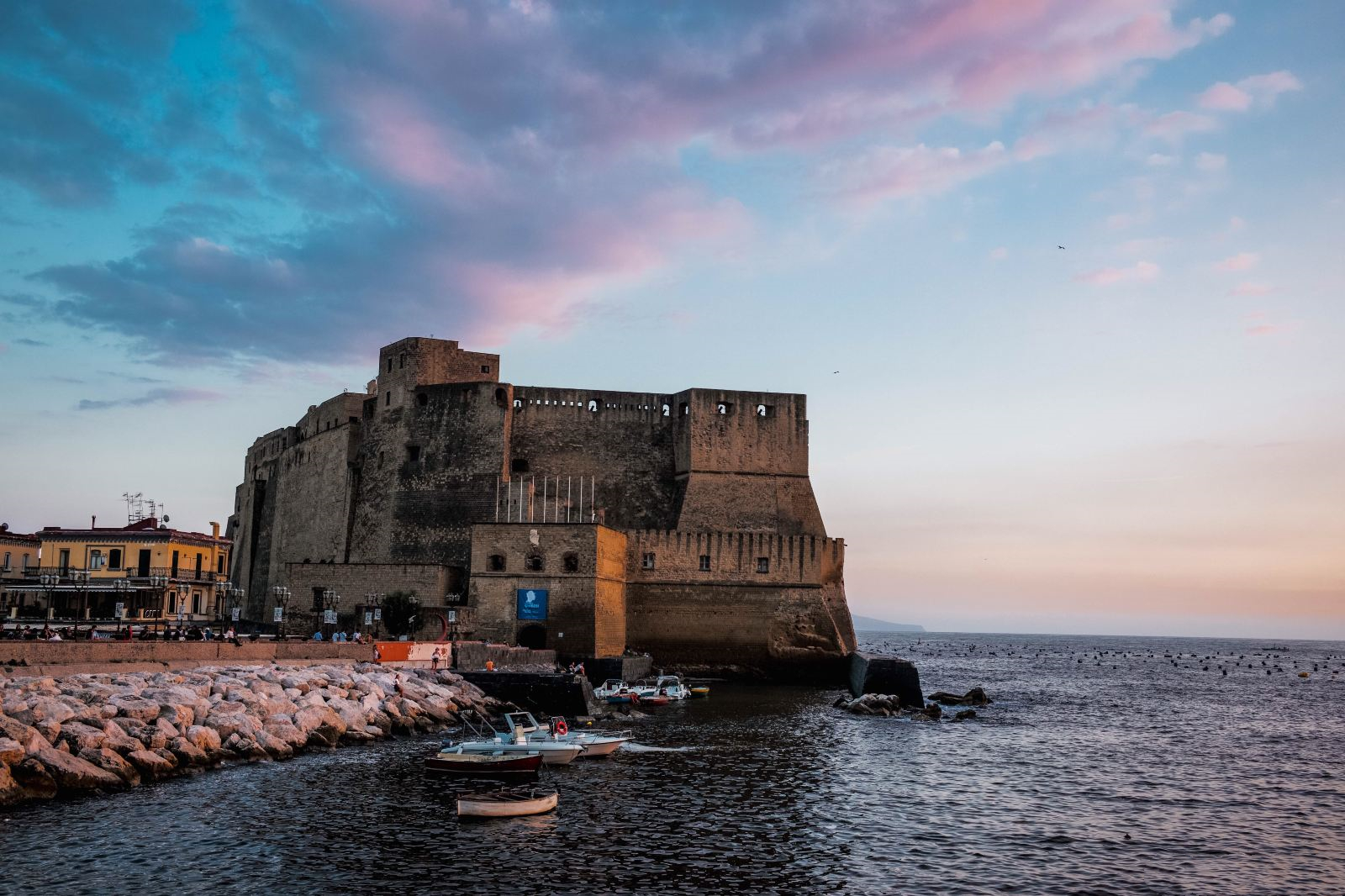 意大利为啥叫小偷之城,意大利隐秘的城市