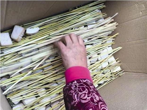 婆婆腌制“霉豆腐”秘方，重点在这几种食材，“起霉快”香咸下饭