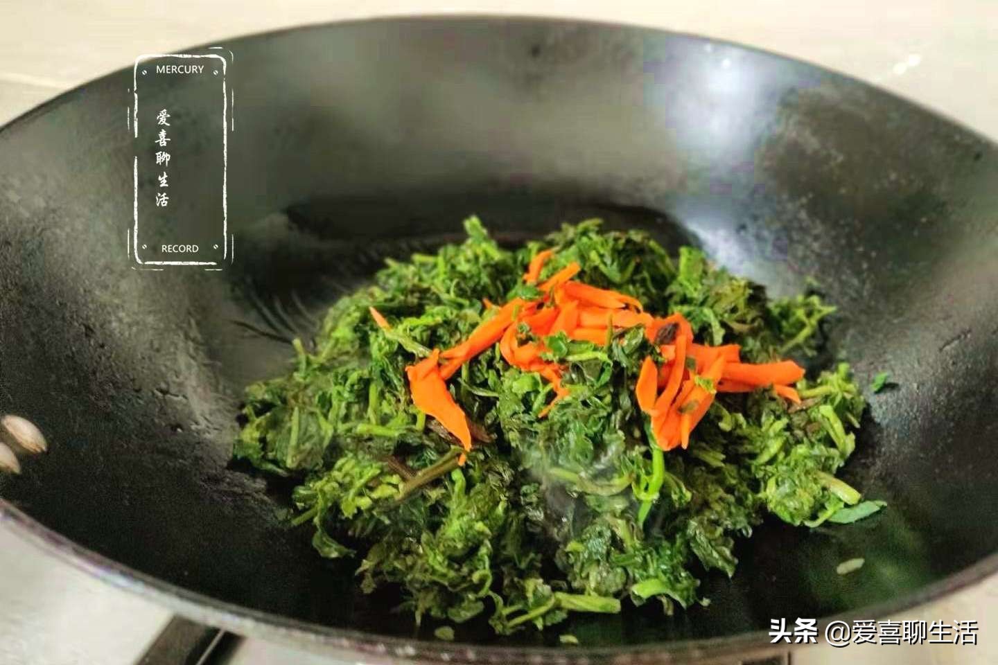 这是春天不可错过的一口鲜，清香脆嫩明目养人，错过就要等一年