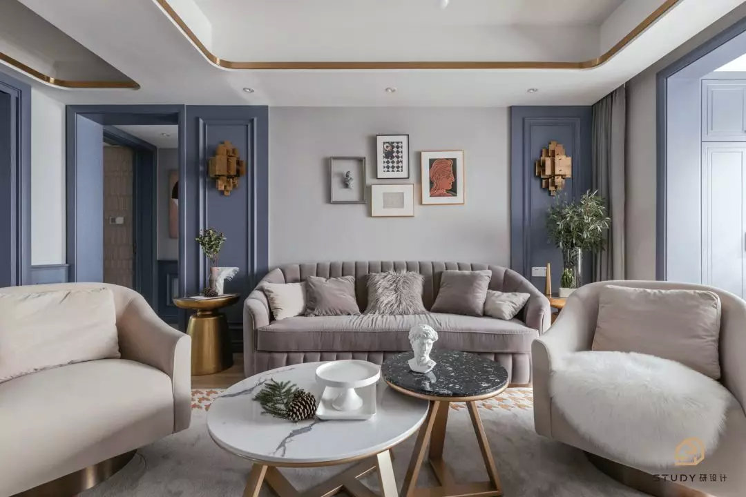 家里装修墙壁太单调怎么办,家里空白墙面怎么装饰实用