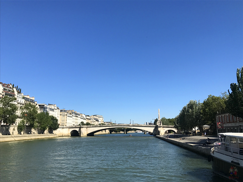 塞纳河的左岸和右岸划分依据,塞纳河和左岸
