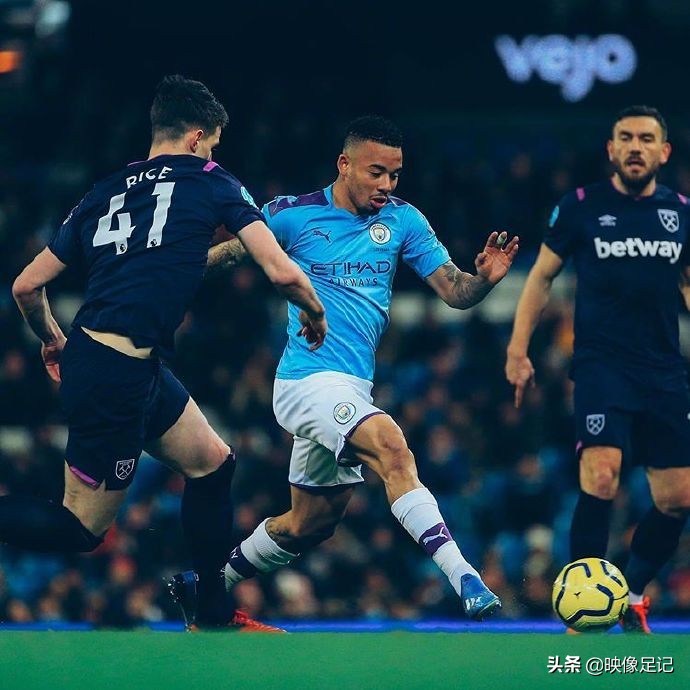 德布劳内上帝视野中场集锦,德布劳内逆境足球