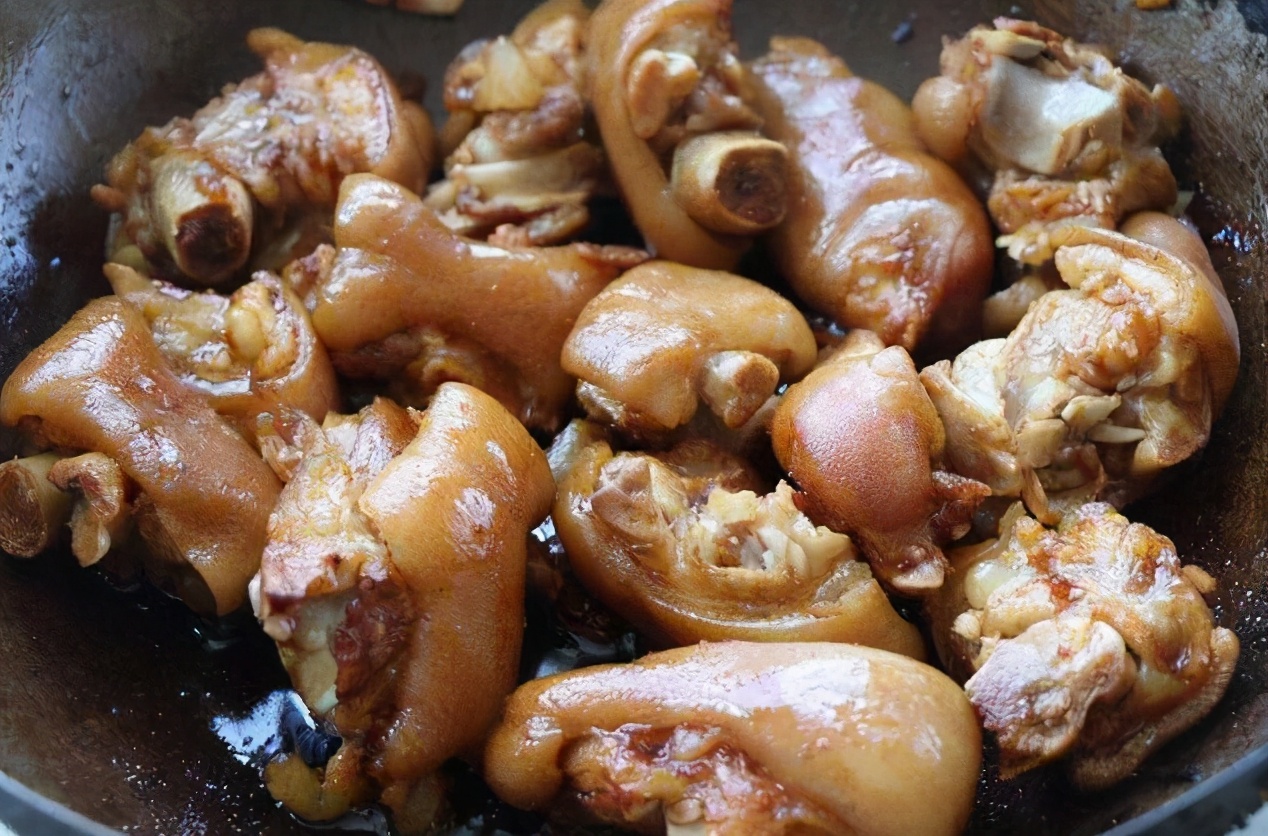 炖猪蹄记住这3个技巧视频,炖猪蹄怎么才软烂酥没有腥味