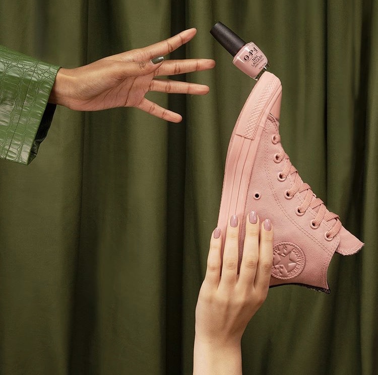 opi联名匡威,匡威opi联名上脚