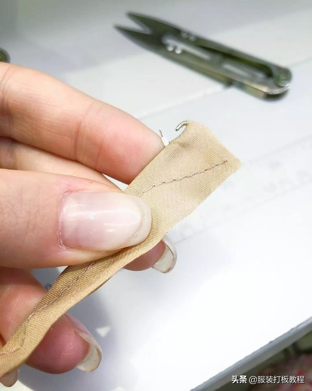 衣服直角小袢怎么做,才智服装技术