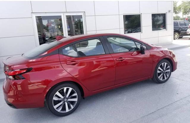 美版日产阳光,全新日产阳光海外照片