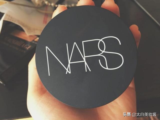 最好用的几款大牌散粉推荐,经常用散粉可以改善皮肤油腻