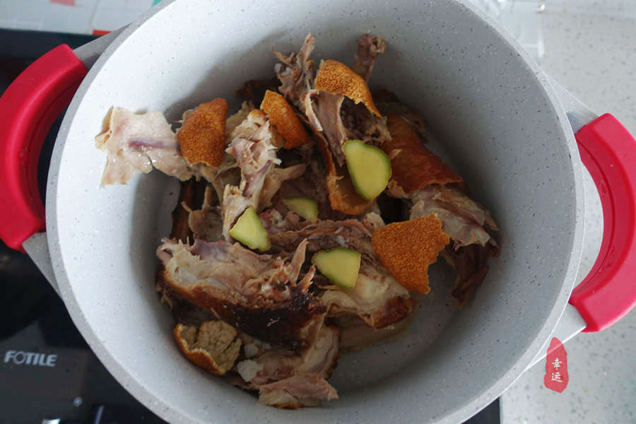 鸭汤要怎么炖营养又好吃,海带鸭汤好吃还是冬瓜鸭汤好吃