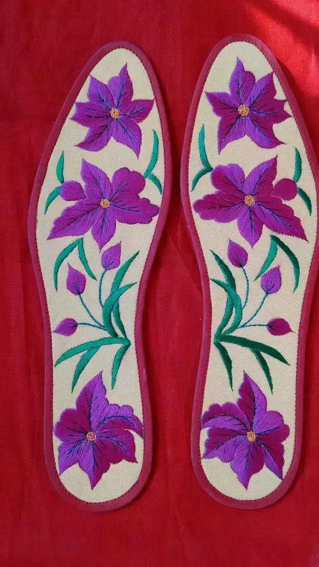 纯手工鞋垫又好学又简单又好看,简单的一针一线纯手工的鞋垫