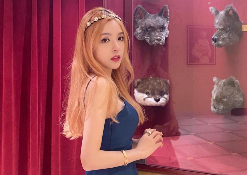 lpl解说娃娃聊转会完整版,LPL解说工资