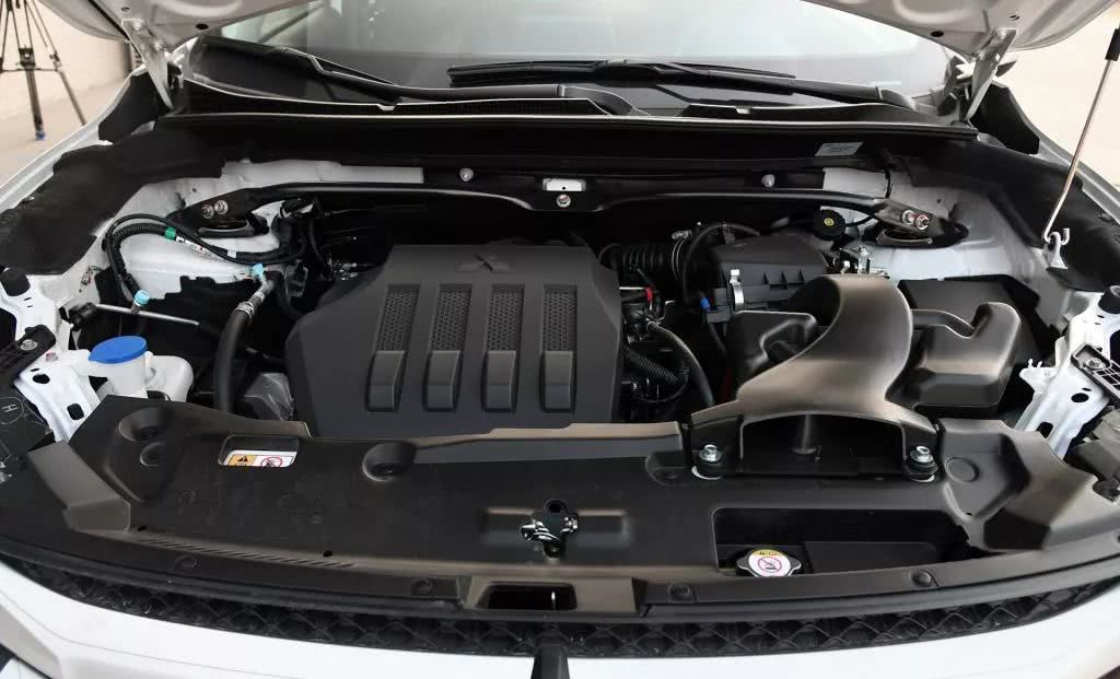 手持16万这3台年轻运动suv选哪个,主打年轻运动的豪华suv