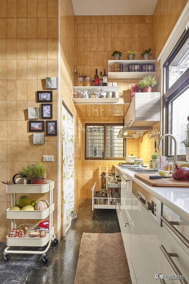 旧厨房灶台翻新最简单方法,姐弟农村老房改造