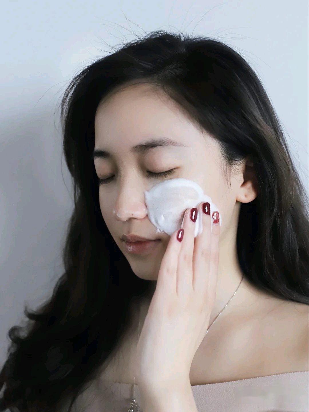 旁氏米粹洗面奶和芙丽芳丝哪个好,芙丽芳丝洗面奶排行榜第一名