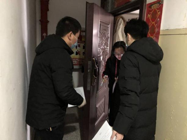 濮阳示范区文明办开展“寻找身边的雷锋随手拍”主题活动