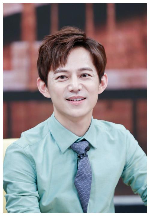 何炅今年经历了什么,何炅见证了多少人的成长经历