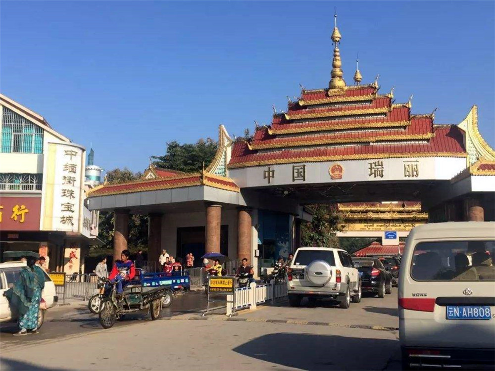 中缅边境玉石珠宝,中缅玉石交易在哪里