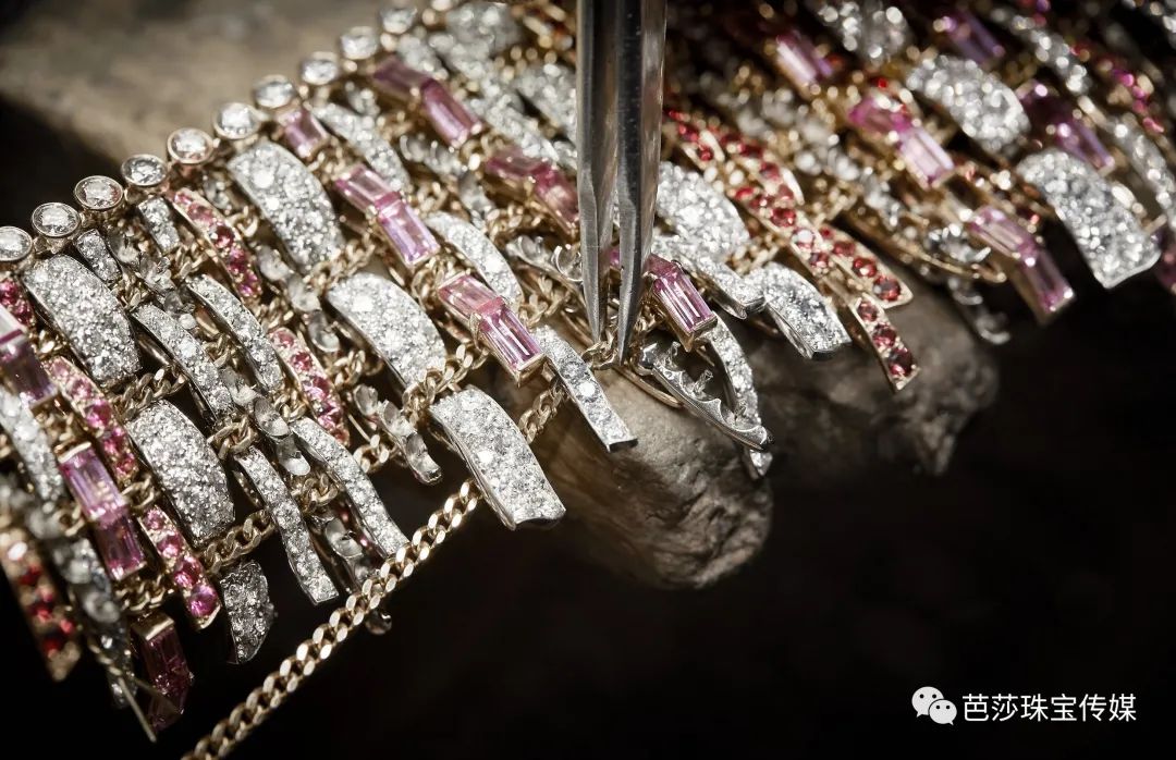 珠宝市场持续走高,这份珠宝收藏风向标拿走不谢