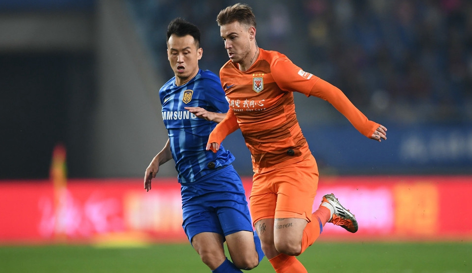 戴琳红牌被罚下,赛后解释庆祝动作,原来是有了第三个宝宝