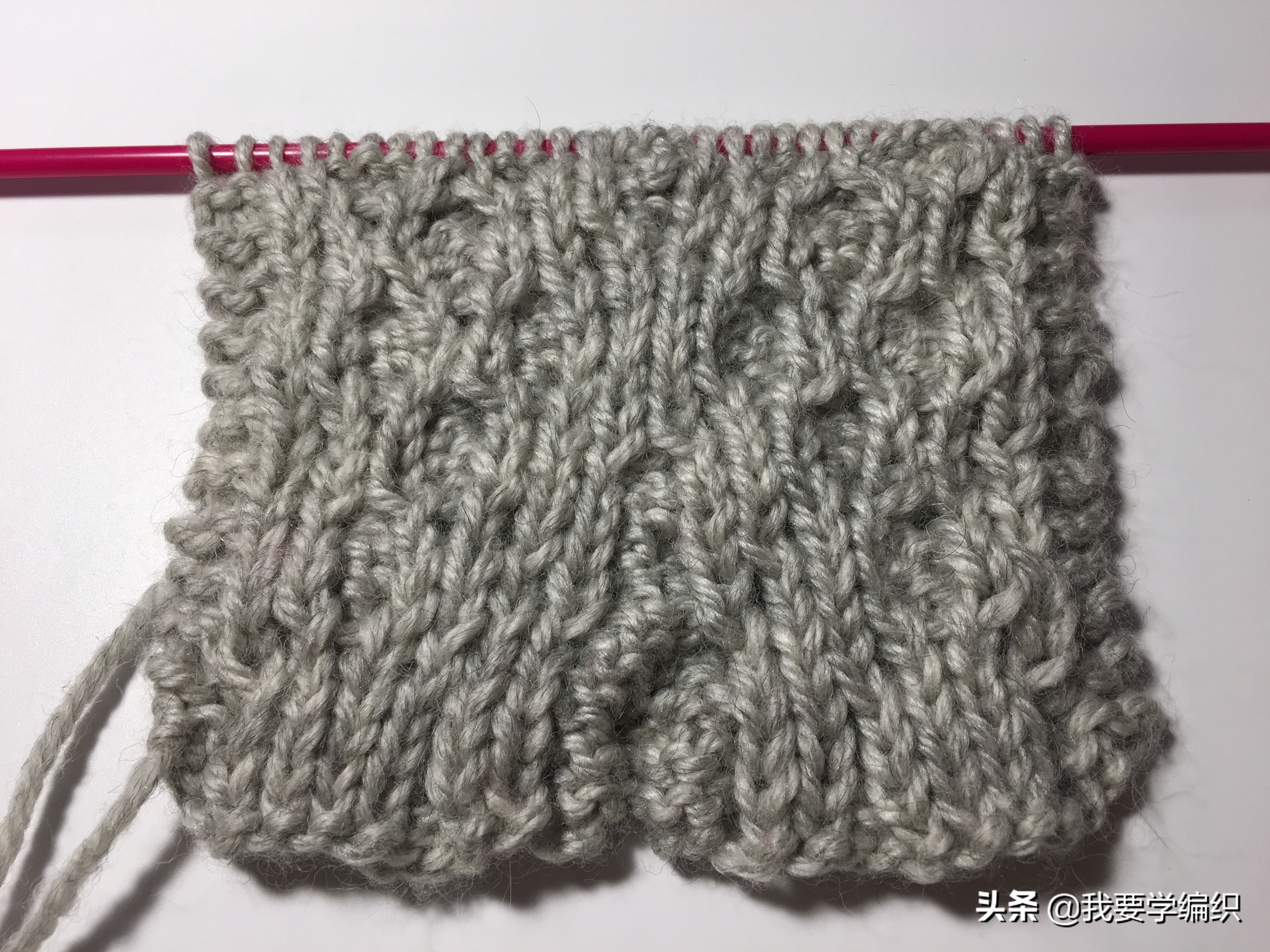 双扭麻花围巾教程,经典麻花围巾教程