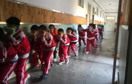 石家庄市金地小学,石家庄市桥西区振头小学消防演习