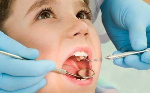 11岁男孩牙齿长不出咋回事,宝贝牙齿不断烂怎么办