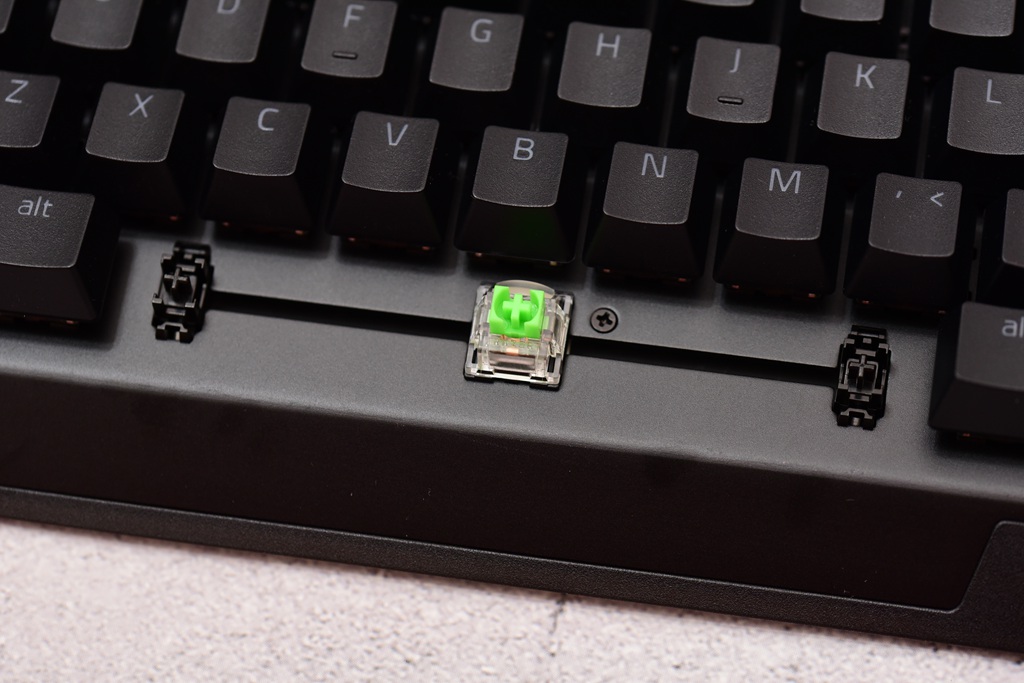 雷蛇黑寡妇v3黄轴键盘测评,雷蛇黑寡妇蜘蛛v3键盘测评