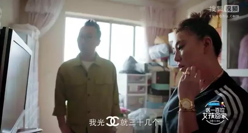 杨蓉哭的视频完整版,杨蓉笑着流泪