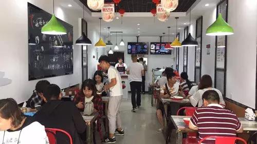 街坊饺子店经营模式,水饺店经营经验分享