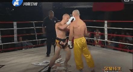 街斗中超级脏技巧,街斗低扫名场面