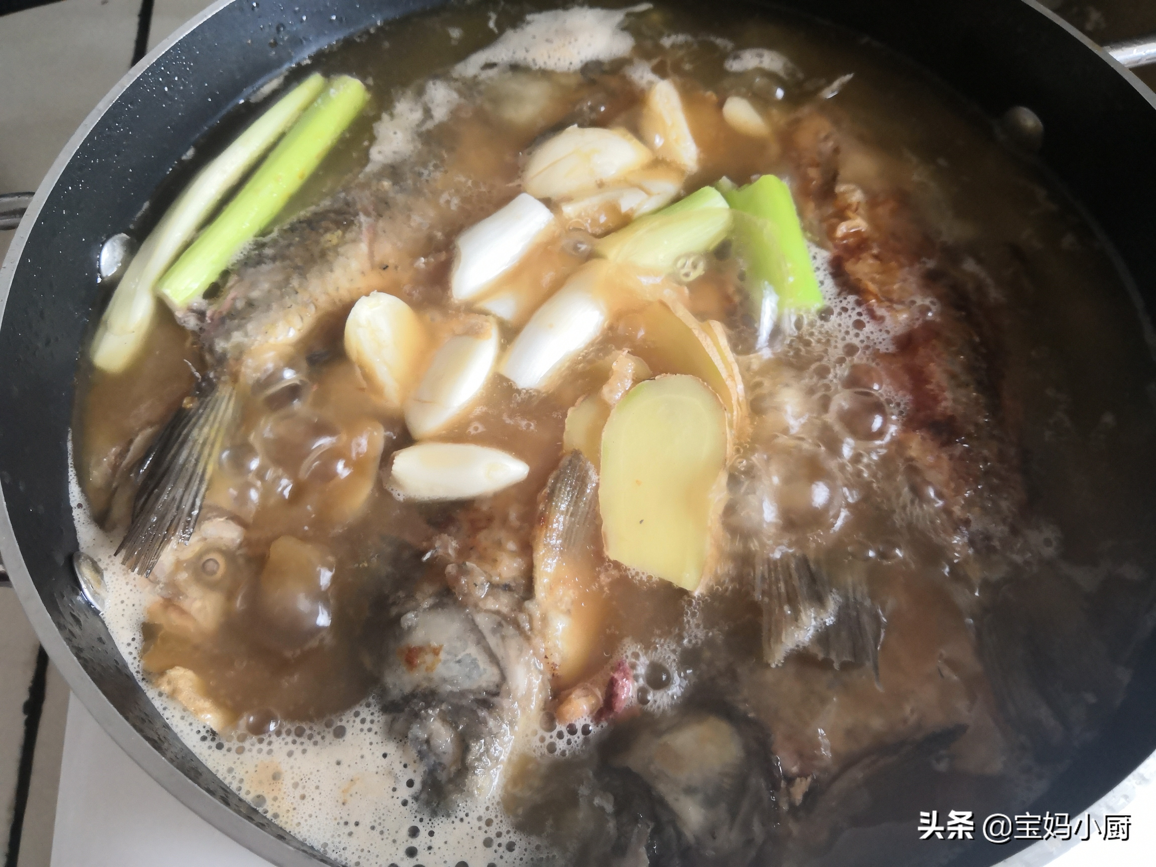 烧鱼不破皮的简单方法,烧鱼的技巧和方法