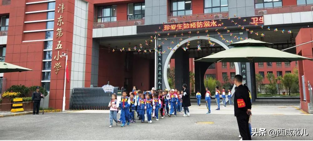 大西安黄金中轴，去化率高达95%，这家红盘热销的秘密是什么？