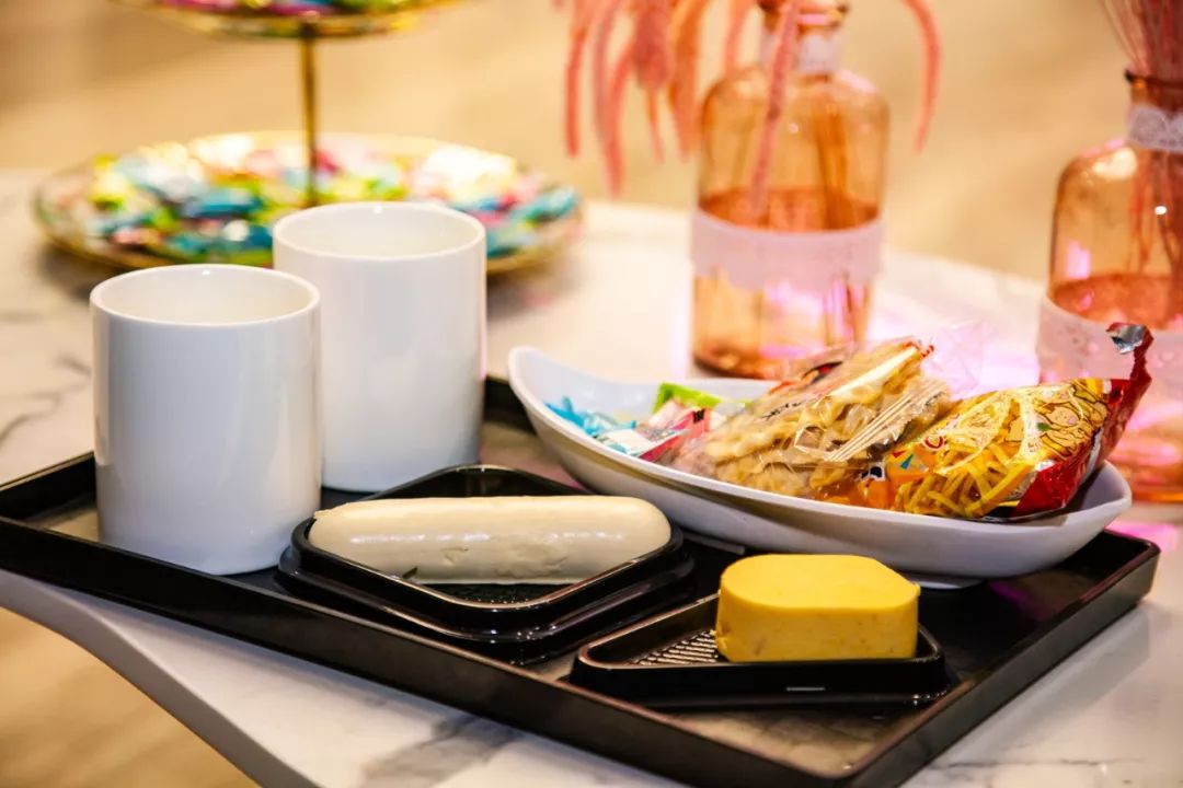 大连这家店做足疗还能看电影,是时候来一次全身心的放松了