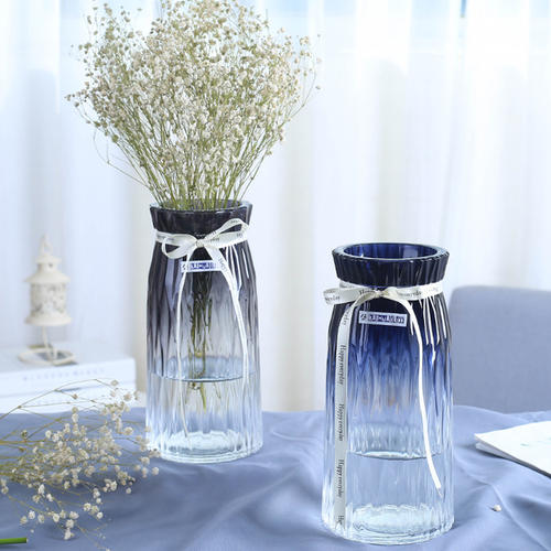 鲜切花插瓶没有多久就蔫了,鲜切玫瑰花为啥才插的二天就蔫了