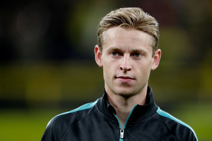 皇马防守反击巴萨传控,巴萨巅峰传控皇马5比0