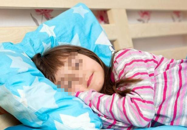 小孩子睡姿能看出来长大后的性格,小孩子的各种睡姿说明什么