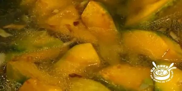 夏季南瓜最好吃的做法,冬天的小南瓜怎么做好吃