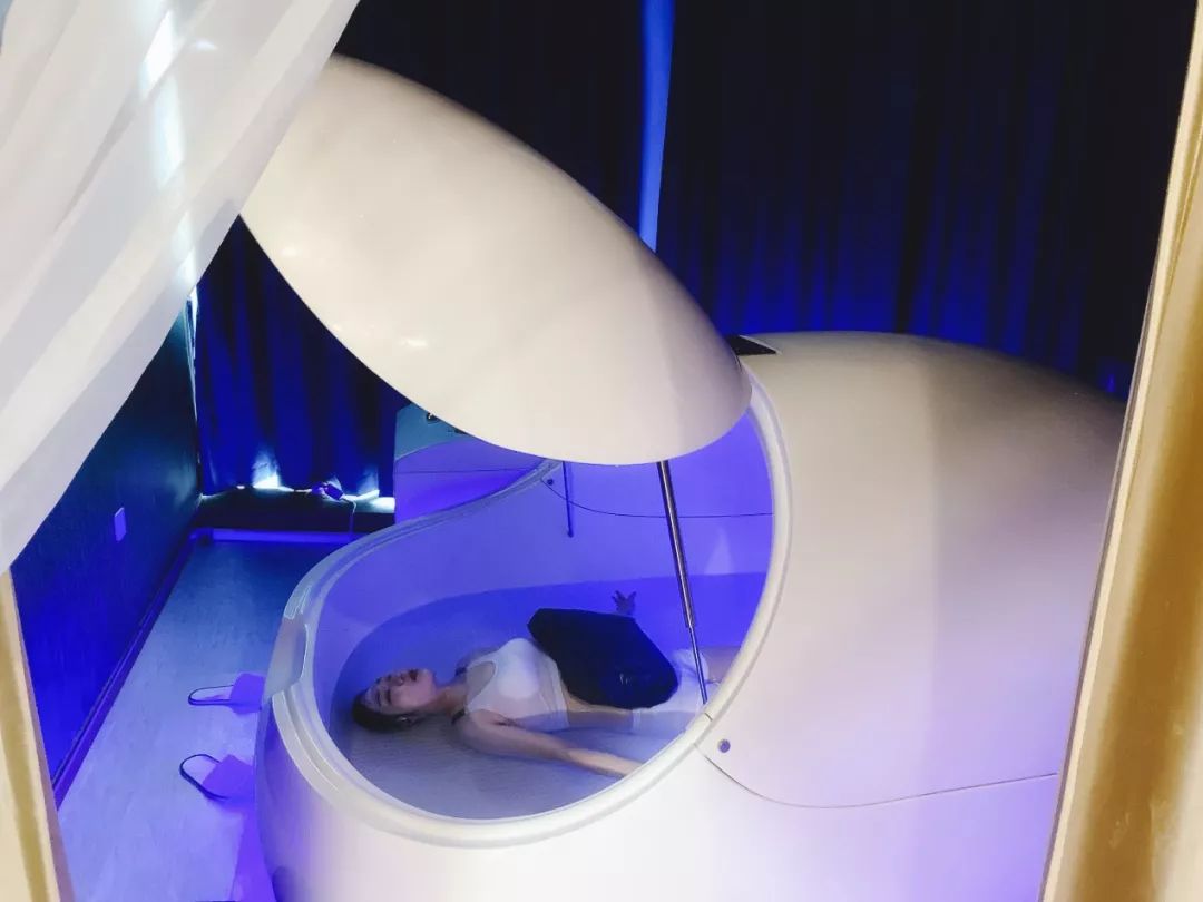 美体探店,死海盐水漂浮评测