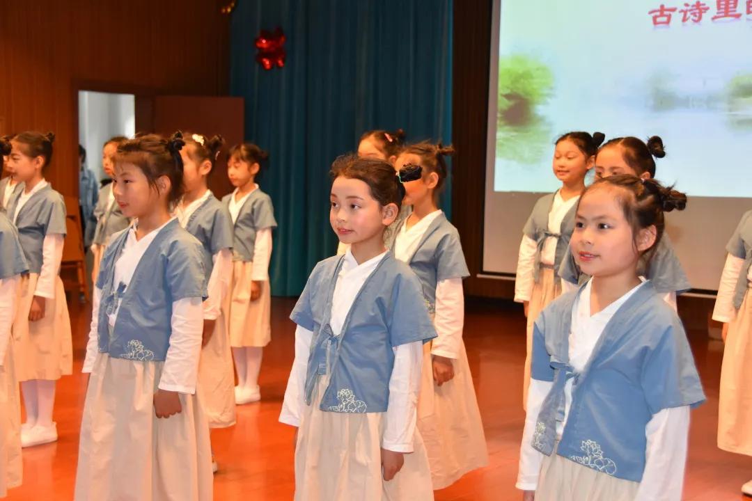 综合督导促发展砥砺奋进谱新篇——无锡市新吴区江溪小学