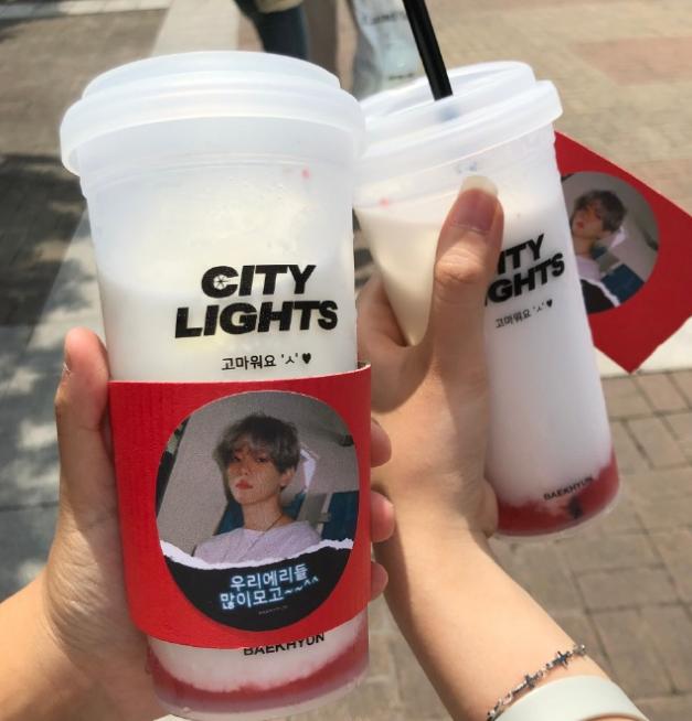 边伯贤打卡电影院应援,边伯贤爱丽棒应援