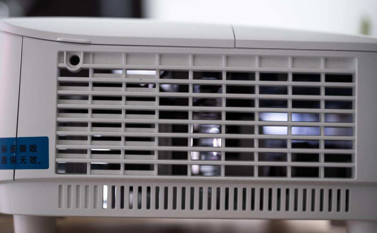 明基投影仪e520使用,明基e520智能办公投影仪上手体验