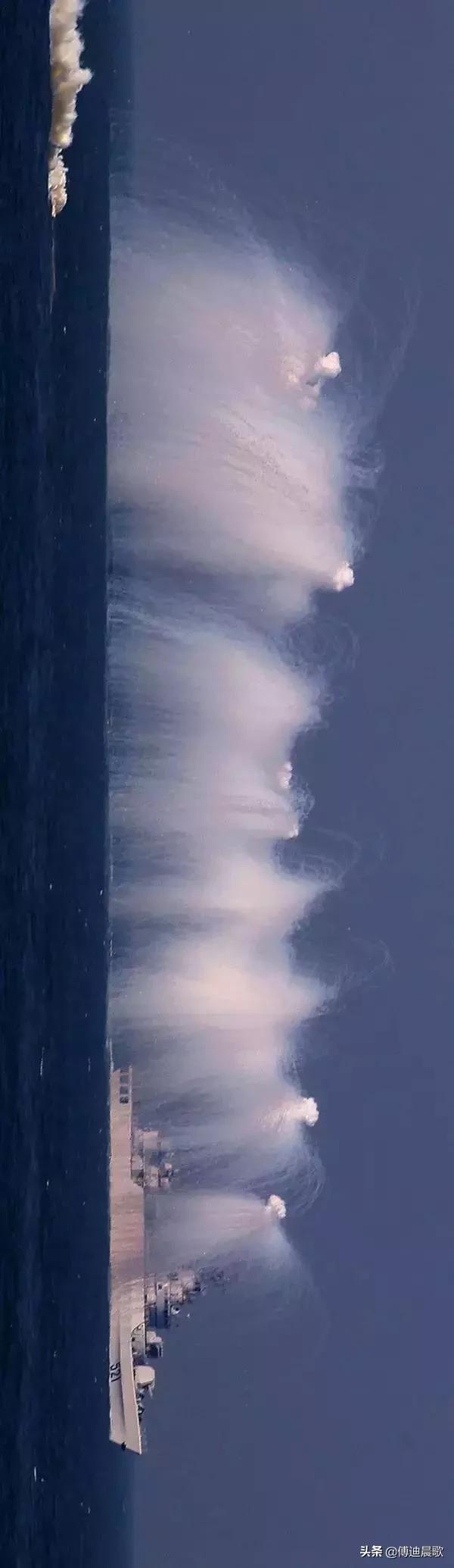 为人民海军庆生逐梦深蓝,为中国人民解放军海军致敬