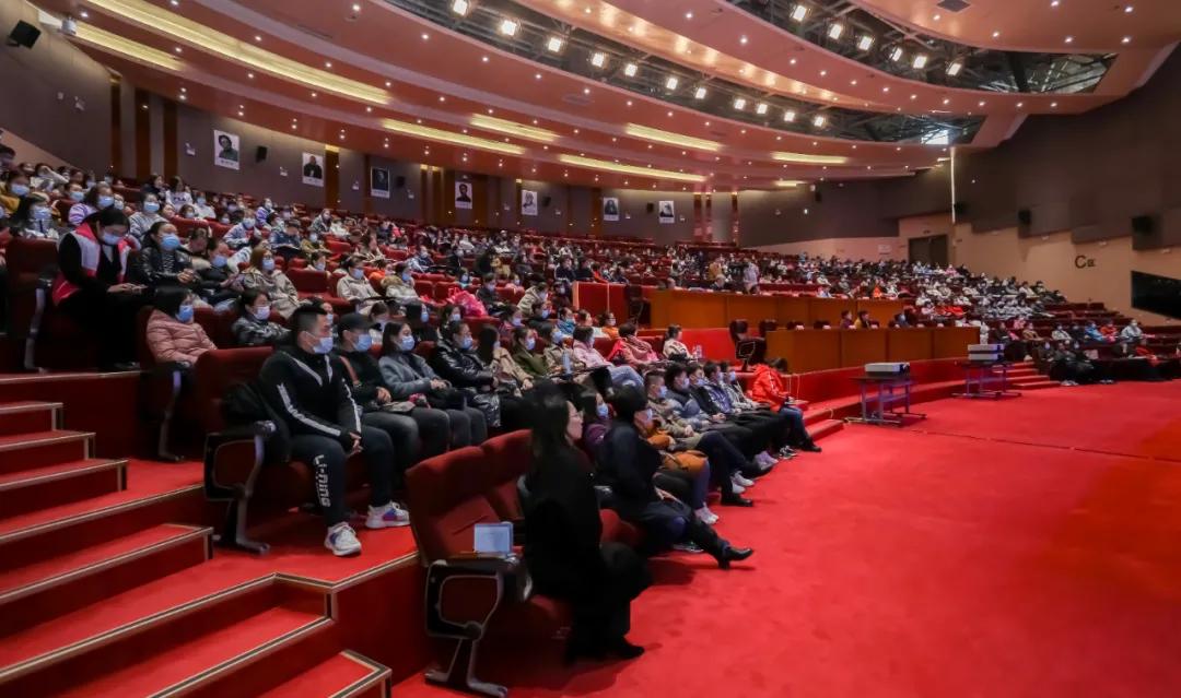 山西白求恩医院妇产科住院楼,山西白求恩医院妇产科专家