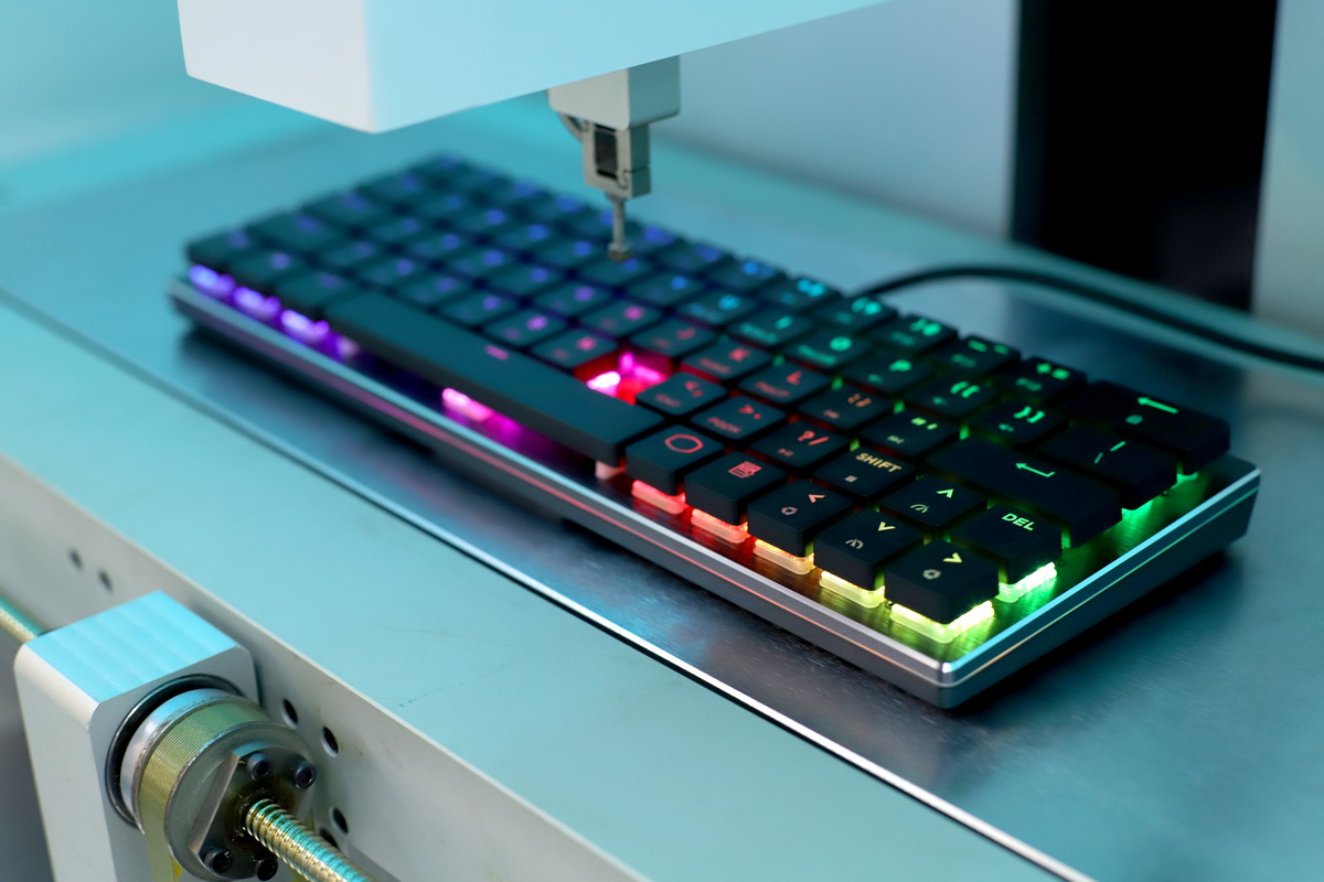 注定的炫酷与高冷，酷冷SK621体验和手感测试报告