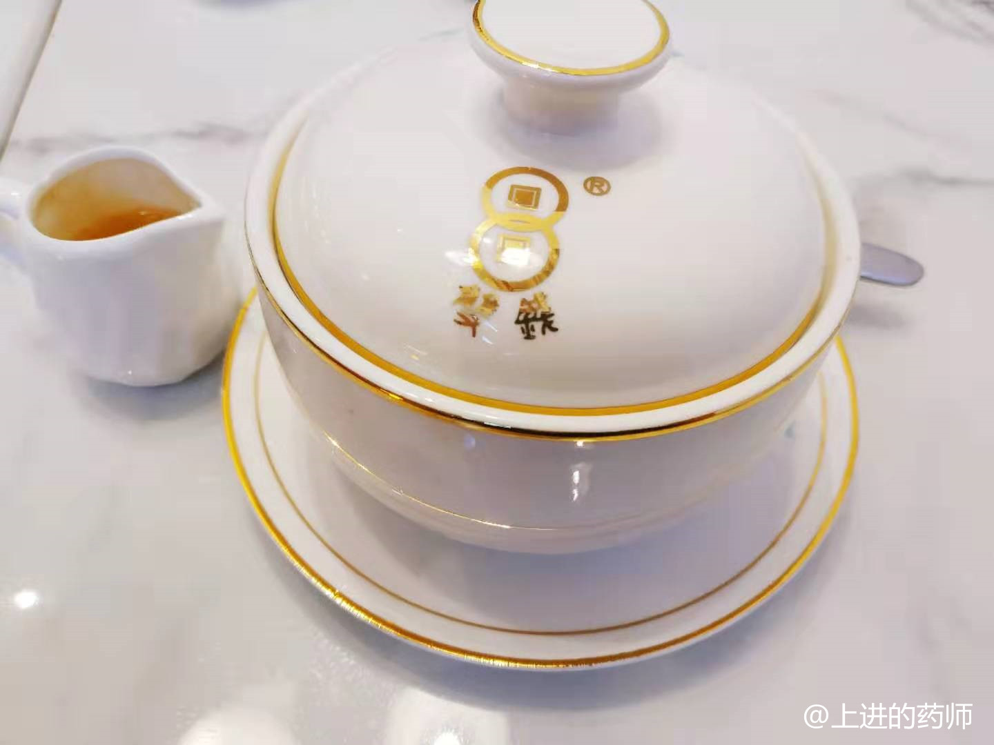 38元一碗的龟苓膏，也无法重现八九十年代的口感